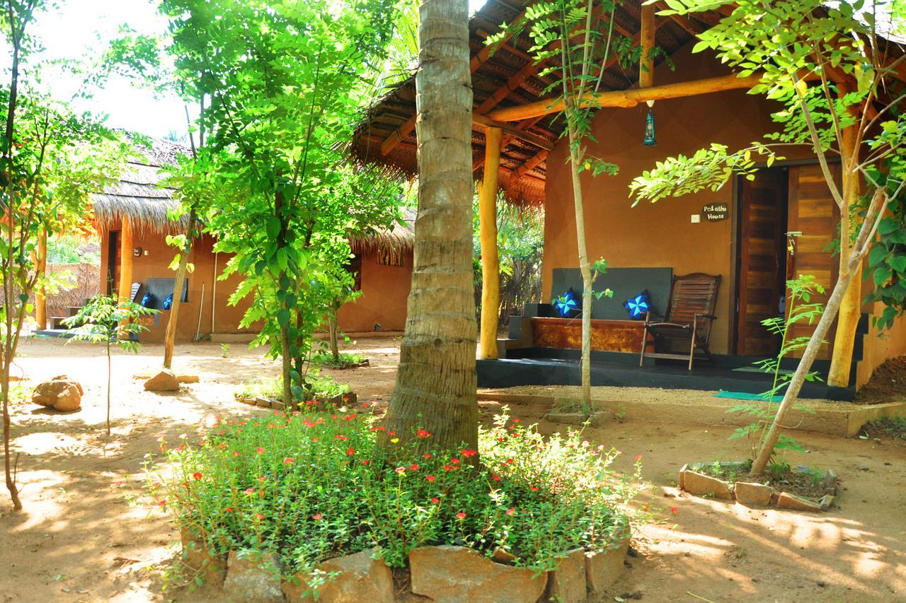 Sandalwood Cottage Uda Walawe Extérieur photo